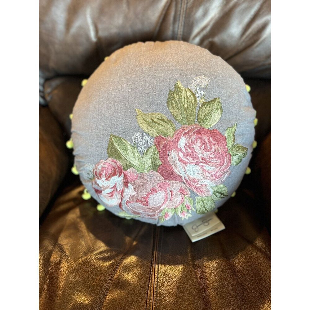 Jessica‎ Simpson  Standard Pillow Roses  Cotton Cottage Core Boho